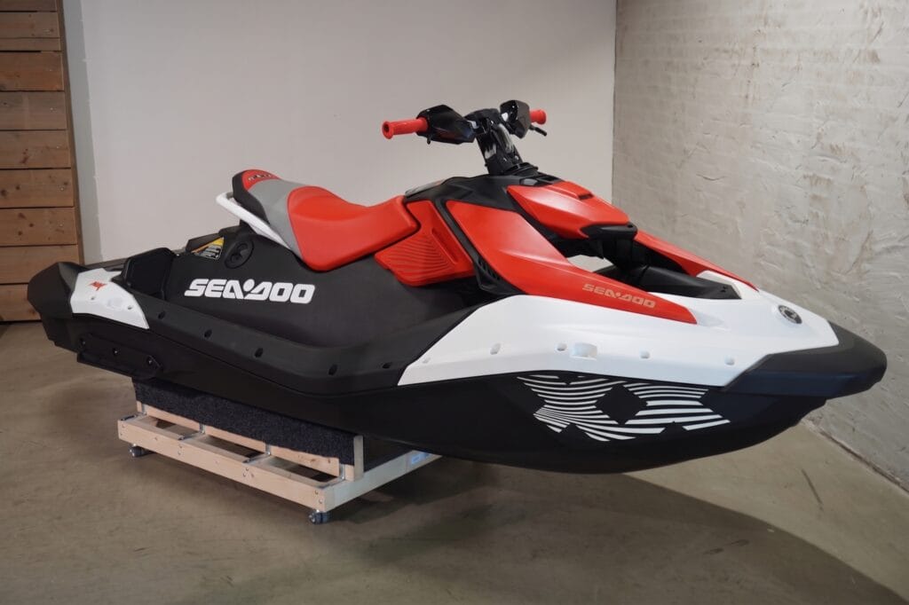 Sea-Doo Spark Trixx 90 1UP rood zwart wit Apeldoorn kopen